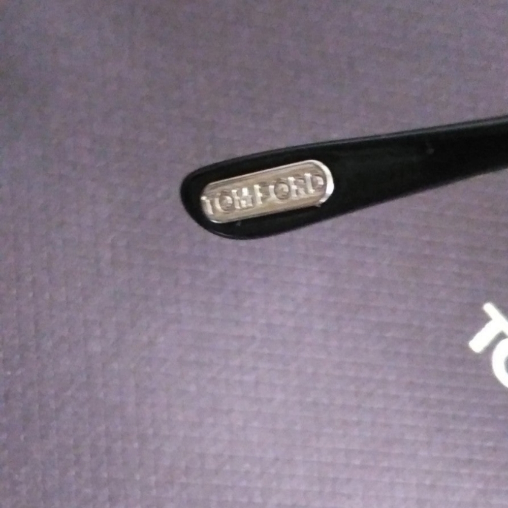Tom Ford Brand New Gorgeous Sunglasses - Picture 7 of 11